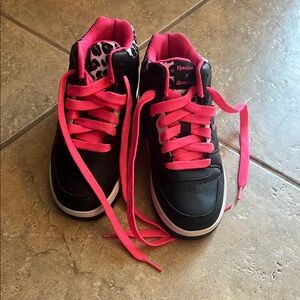 Reebok Heelys Kids Shoes - Black and Pink